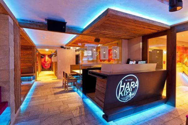 Partyhouse Harakiri Different 60 Seconds To Mountains! Free Parking! Self Check-in Lodge Mayrhofen