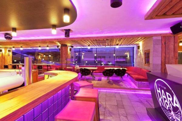 Lodge Partyhouse Harakiri Different 60 Seconds To Mountains! Free Parking! Self Check-in